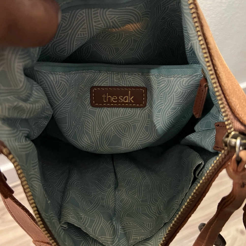 The Sac. Crossbody or shoulder